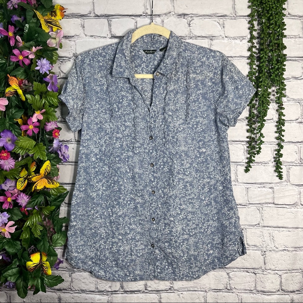 Eddie Bauer Button Down Short Sleeved Printed Blouse Size Medium